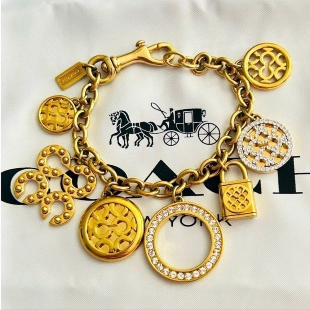 💰SOLD💰Vintage Coach Charm Bracelet - Picture 1 of 11